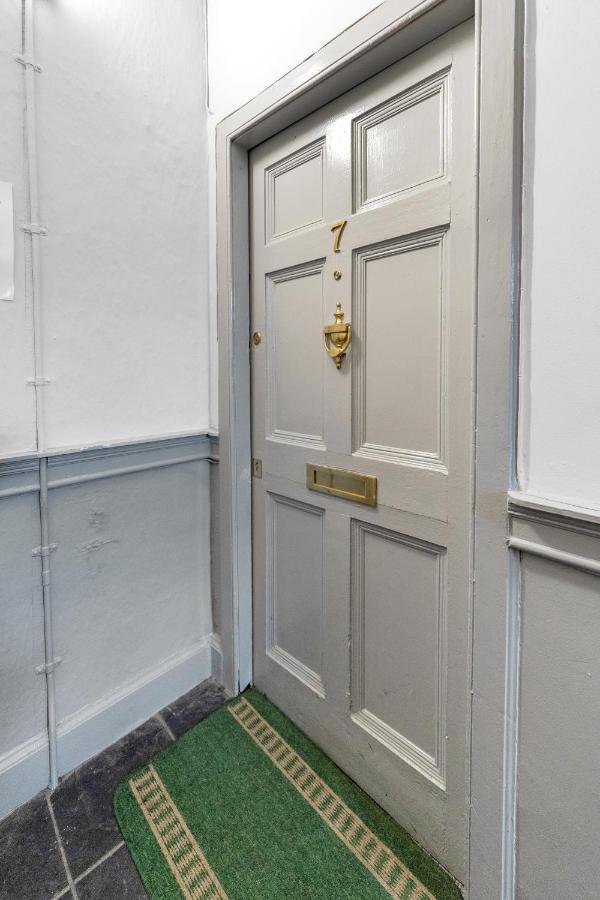 Unique 2 Bedroom Castle Suite Apartment - Near Edinburgh Castle & Royal Mile Ngoại thất bức ảnh