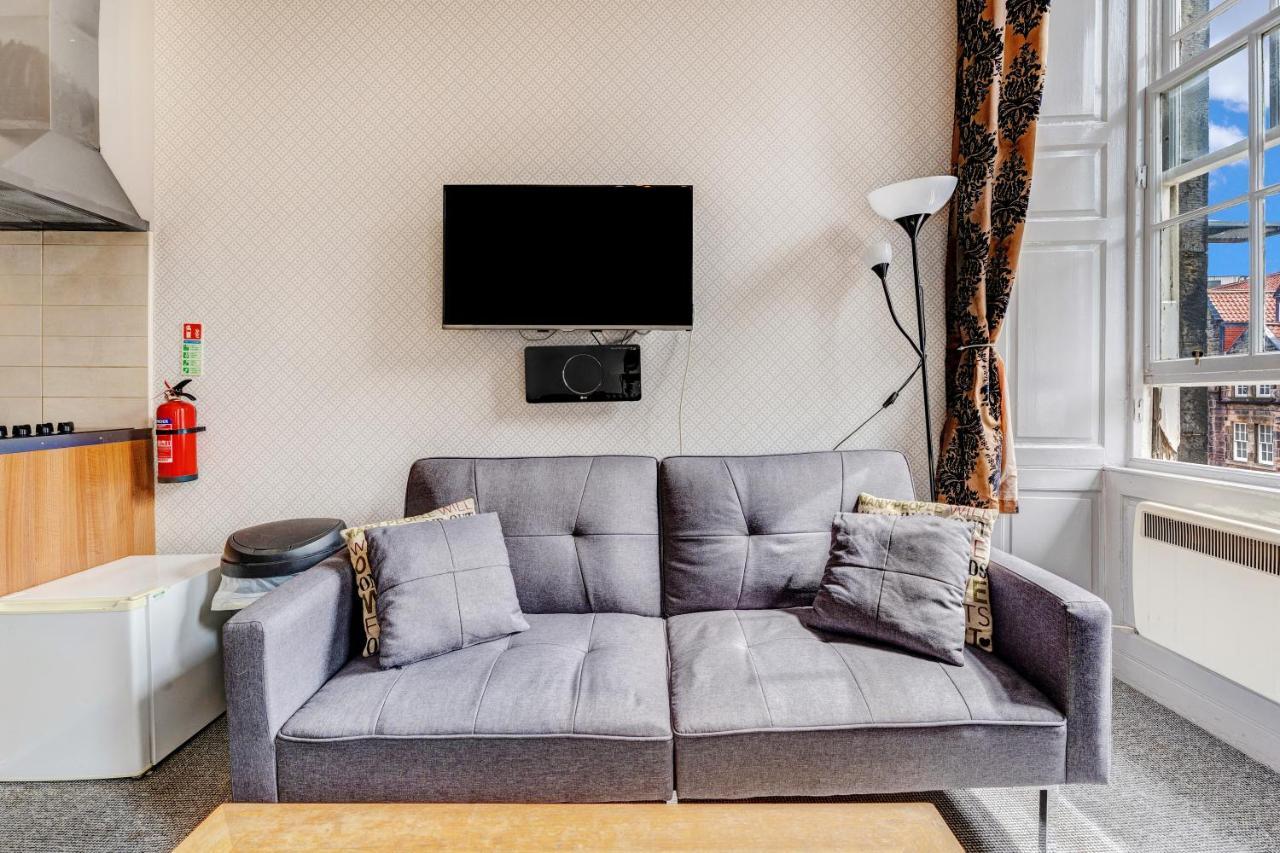 Unique 2 Bedroom Castle Suite Apartment - Near Edinburgh Castle & Royal Mile Ngoại thất bức ảnh